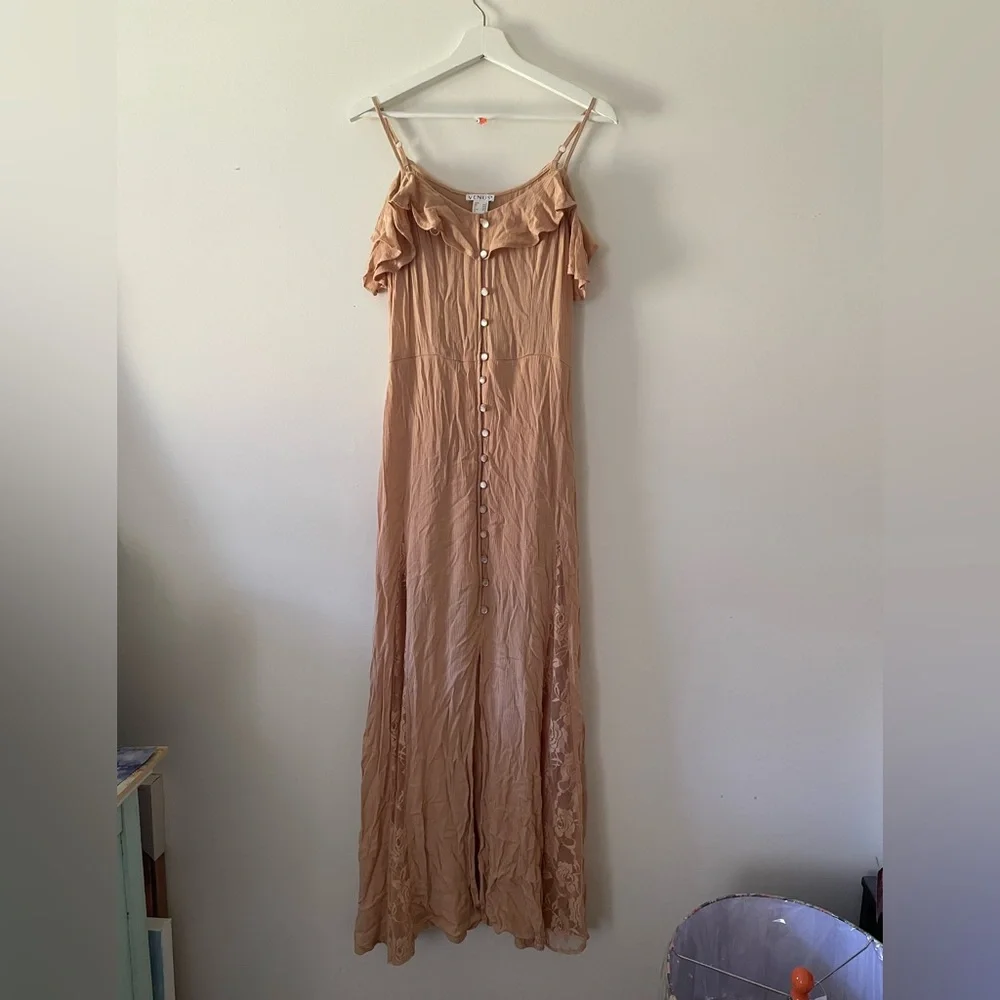 5 for $25 Venus Brand Peach Ruffle-Off-Shoulder Button-Front Maxi Dress - Picture 1 of 12